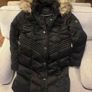 Guess Black Quilted Women's Coat with Faux Fur Hood